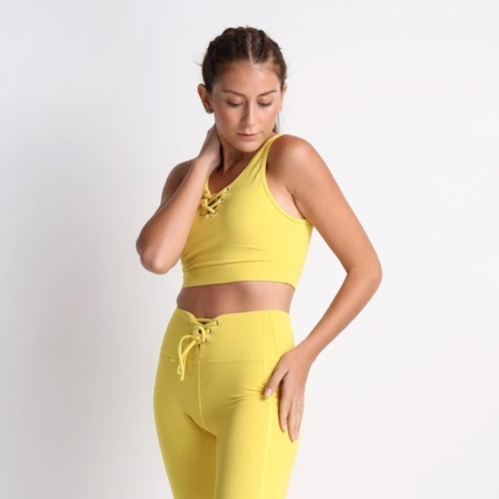 FLEXI LEXI YELLOW MELLOW CROP